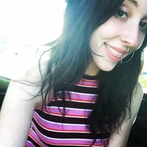 Meet your Posher, Aleah